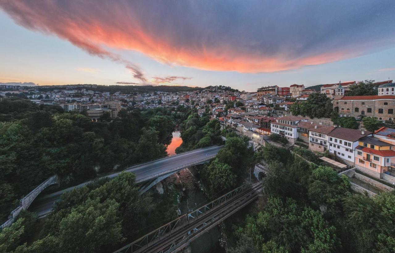 Bridges Residence Veliko Tarnovo Eksteriør billede